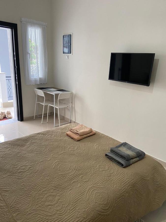 Ifos Apartment
